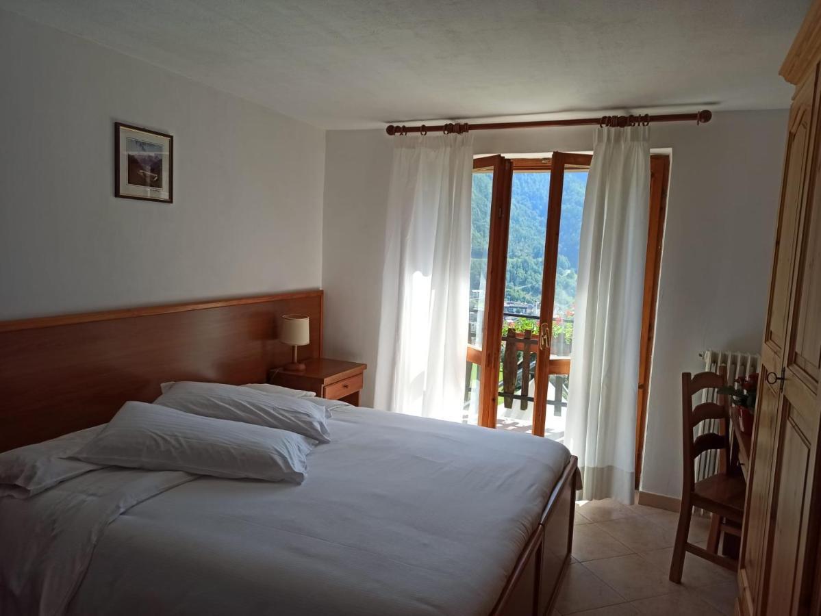 Albergo Miravalle Forni Avoltri Exteriör bild