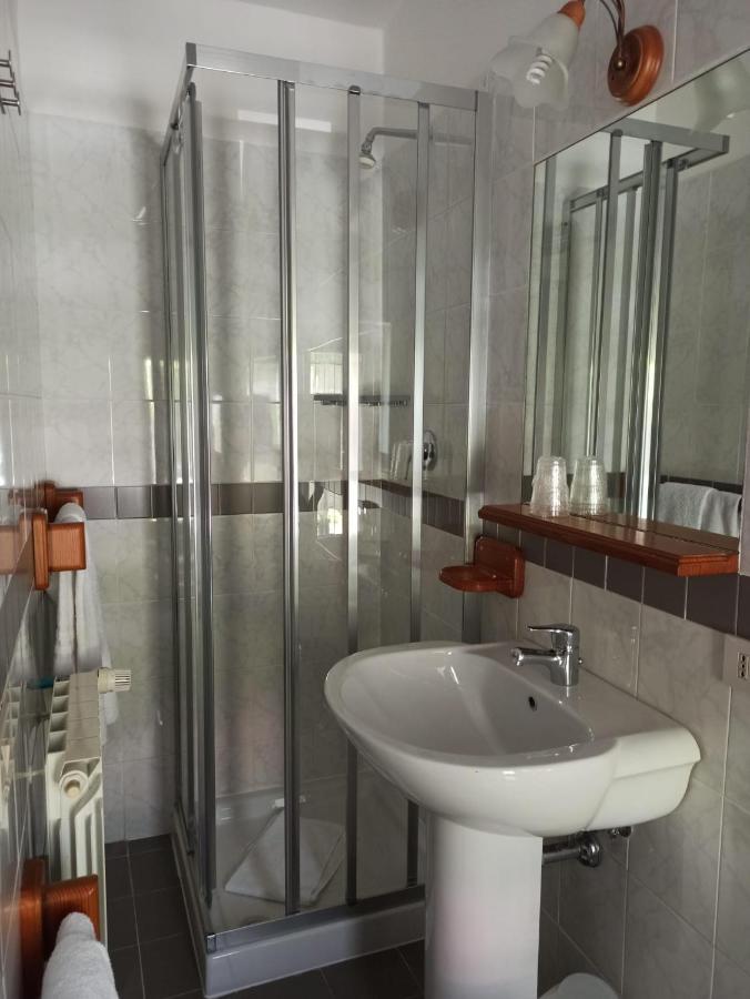 Albergo Miravalle Forni Avoltri Exteriör bild