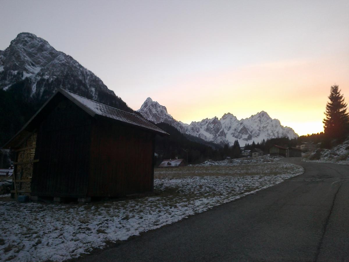 Albergo Miravalle Forni Avoltri Exteriör bild
